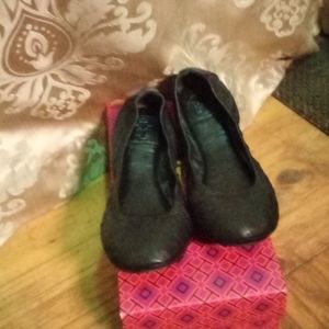Tory Burch black 8.5 slippers